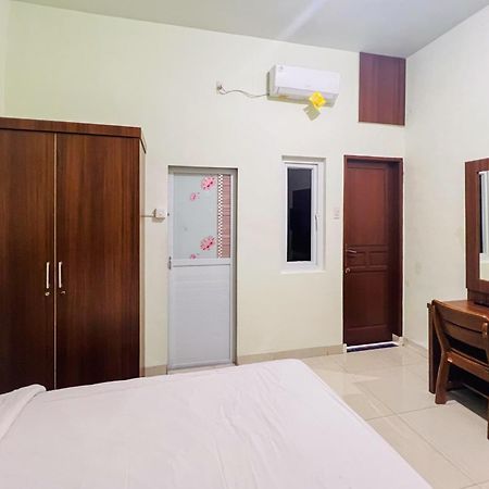Teratai Residence Mitra Reddoorz Medan Kültér fotó