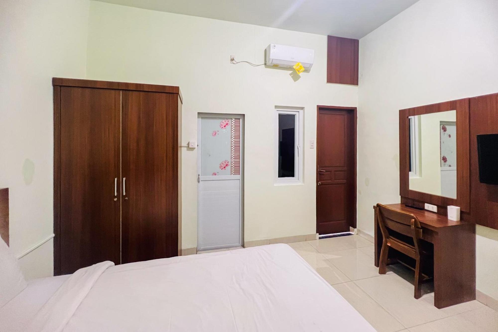 Teratai Residence Mitra Reddoorz Medan Kültér fotó